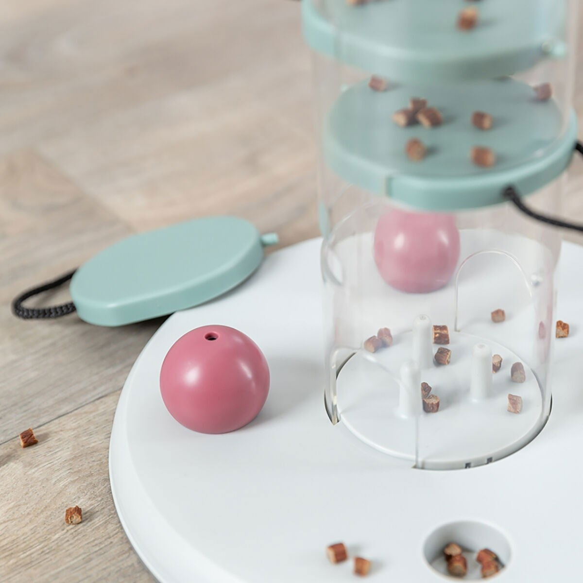 Trixie Cat Activity Gambling Tower