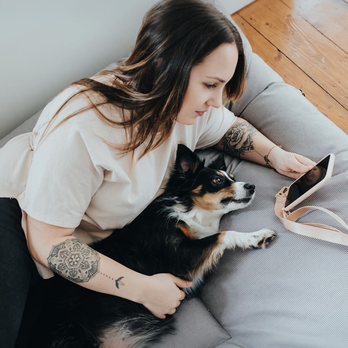 Hunter Dog Bed Lancaster Grey
