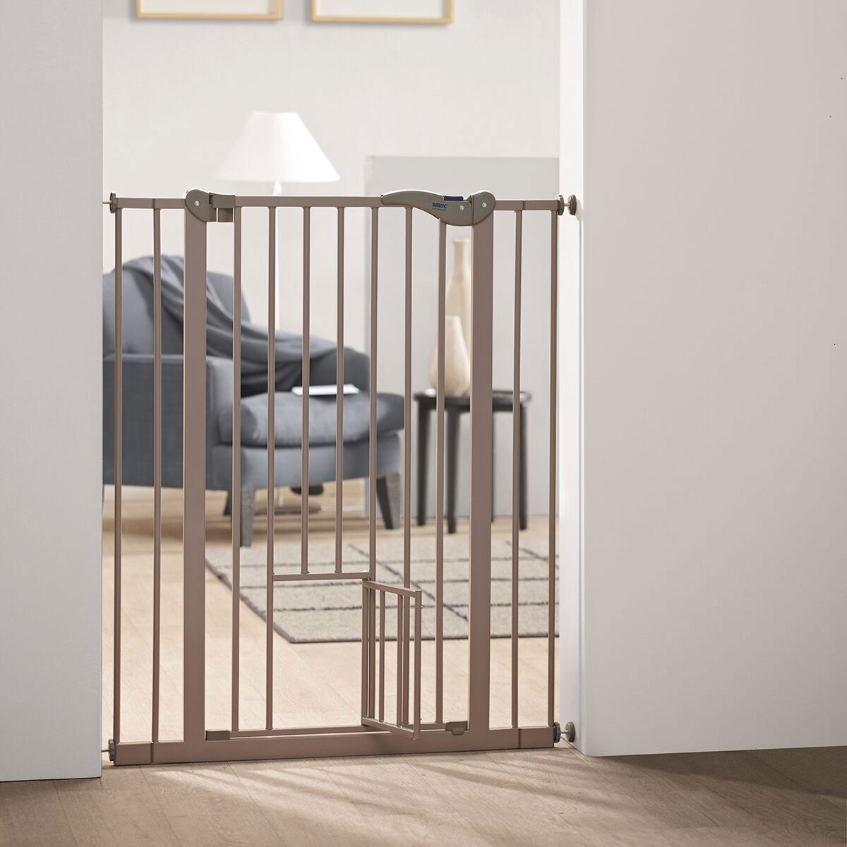 Savic Dog Barrier with Door