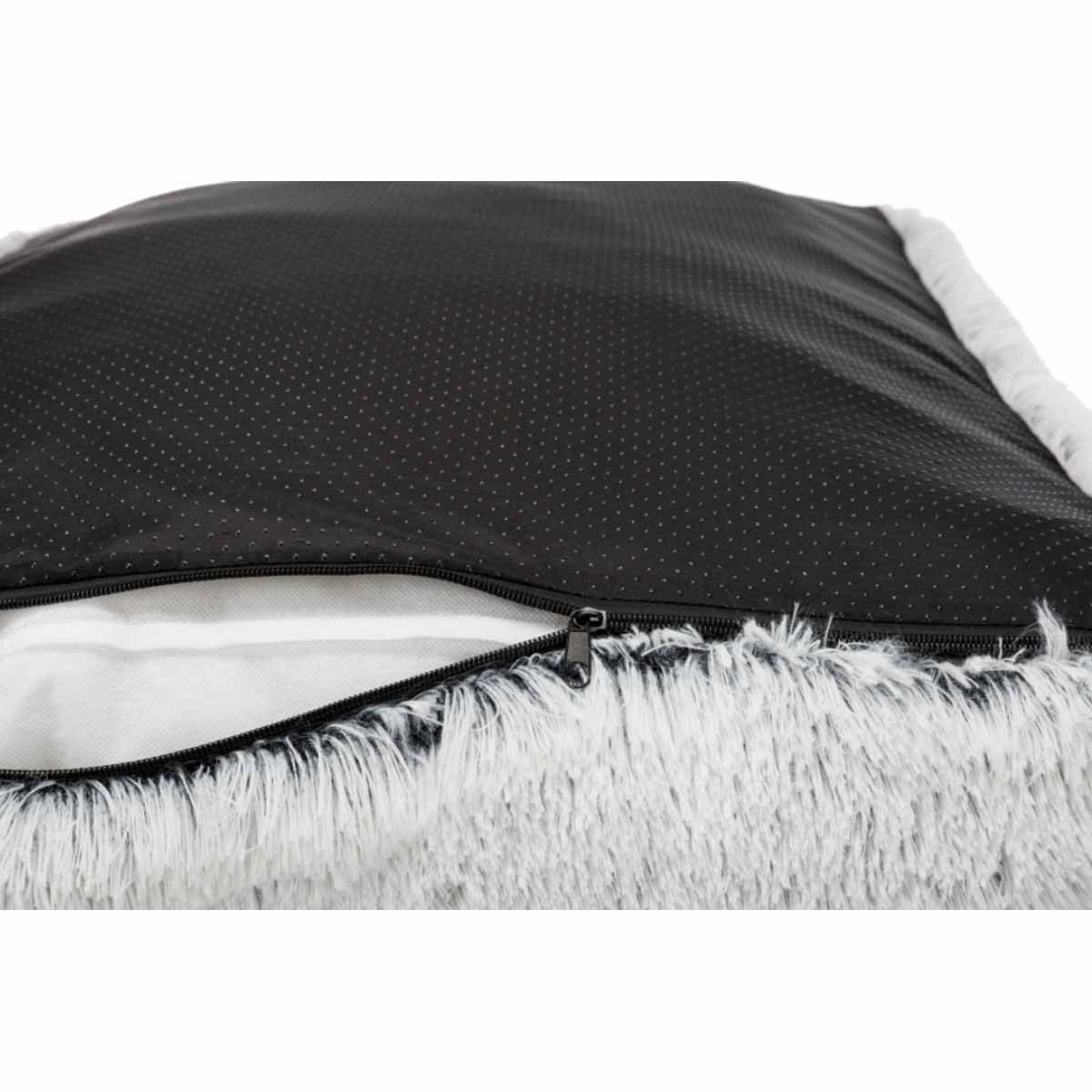 Harvey cushion, 80 × 60 cm, white-black