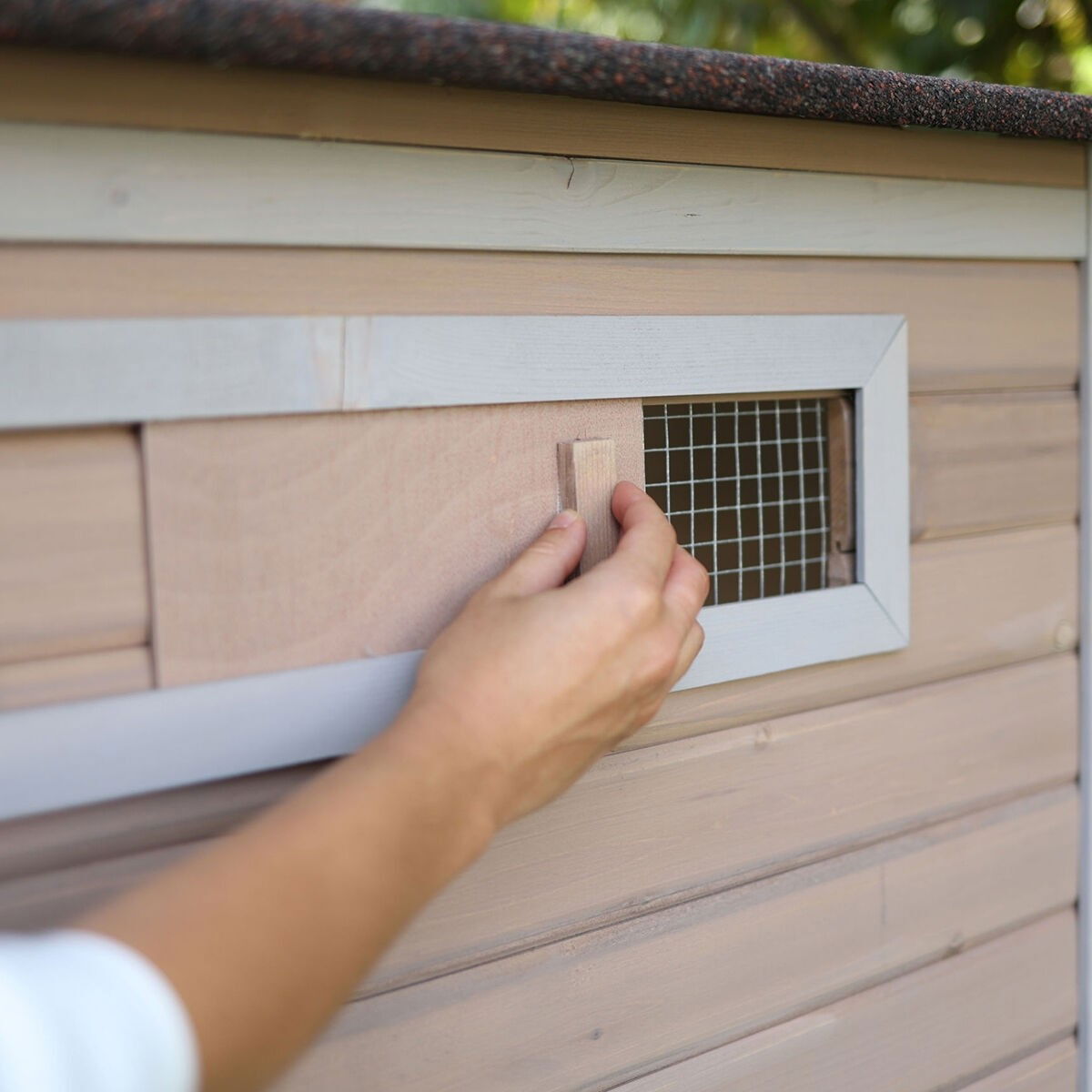 Kerbl Dog house Overview