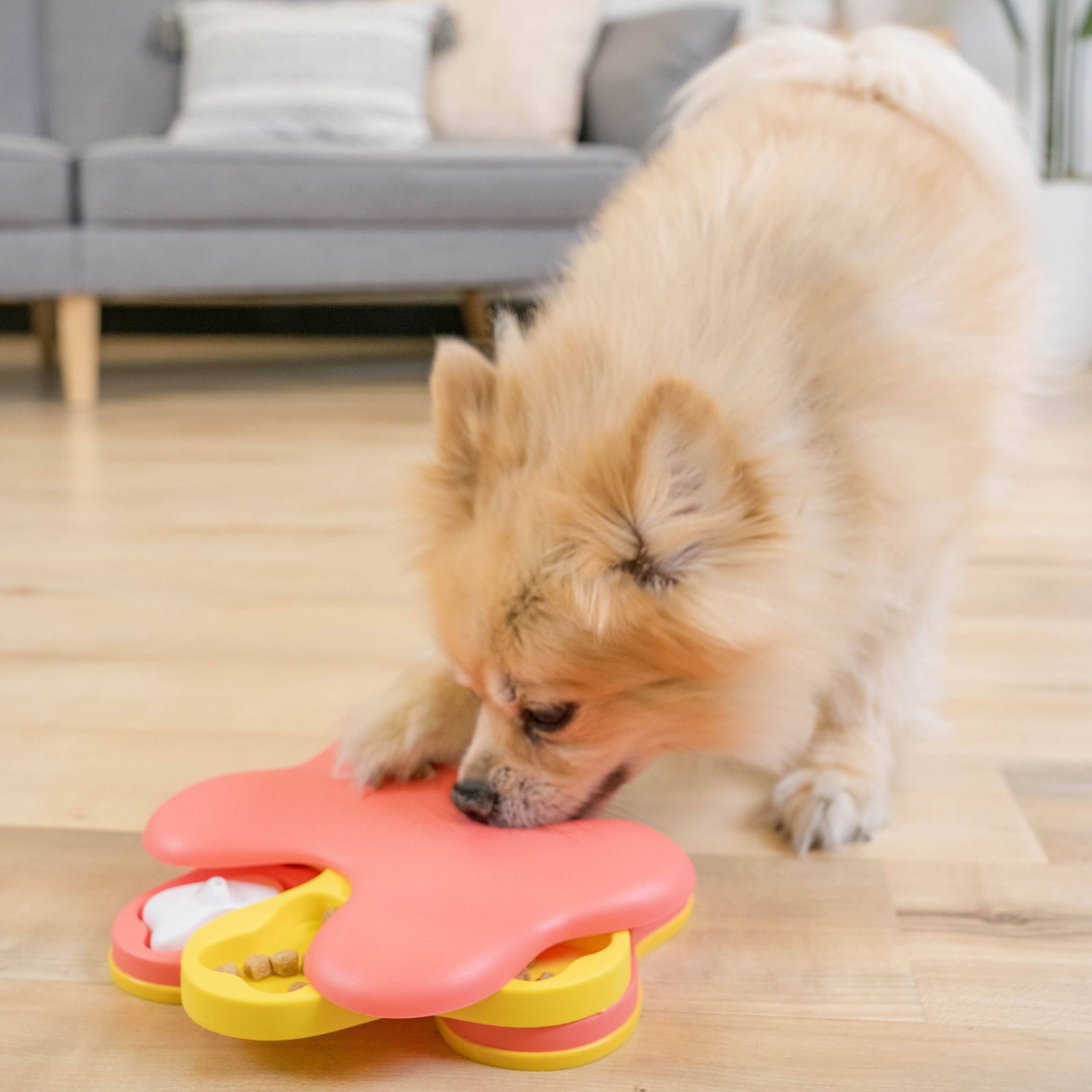 Nina Ottosson Dog Tornado pink S