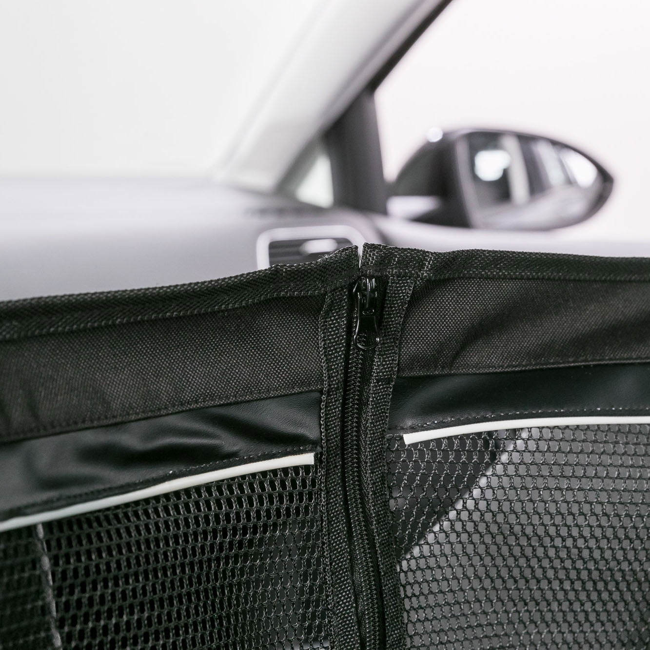 Trixie black car seat cover, 155x130cm