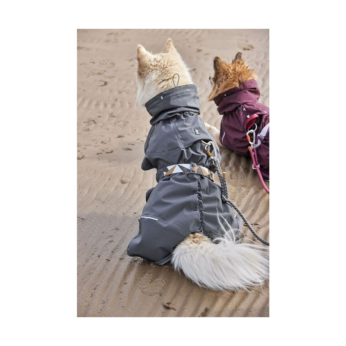 Hurtta Mudventure Coat ECO blackberry