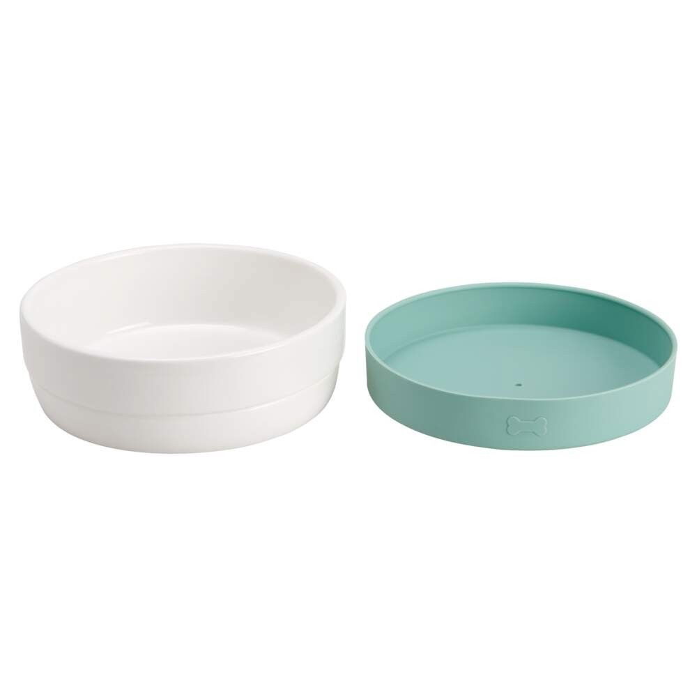 Basic ceramic bowl with silicone base mint